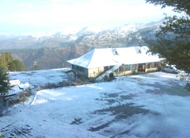 Oyo 43476 Vatika Resort Shimla Extérieur photo