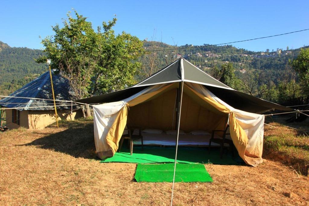 Oyo 43476 Vatika Resort Shimla Extérieur photo